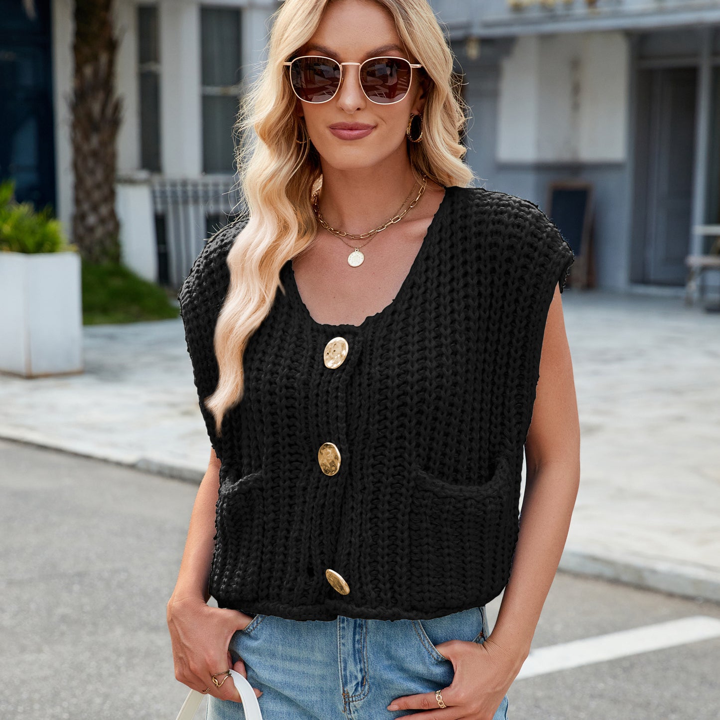 A Women's V-neck Three-button Sleeveless Cardigan free delivery