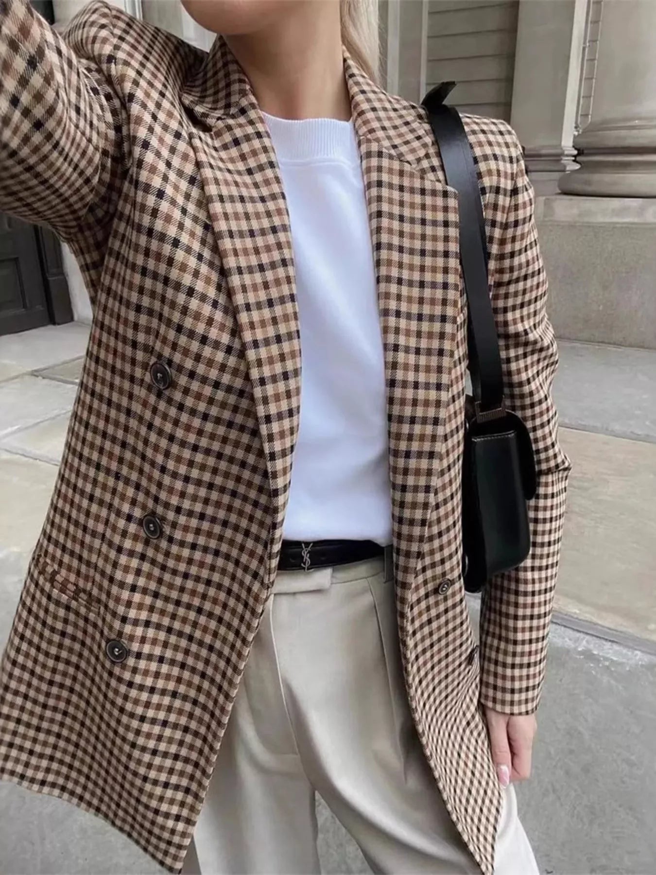 A Women's Long-sleeved Plaid Slim Fit Top free delivery