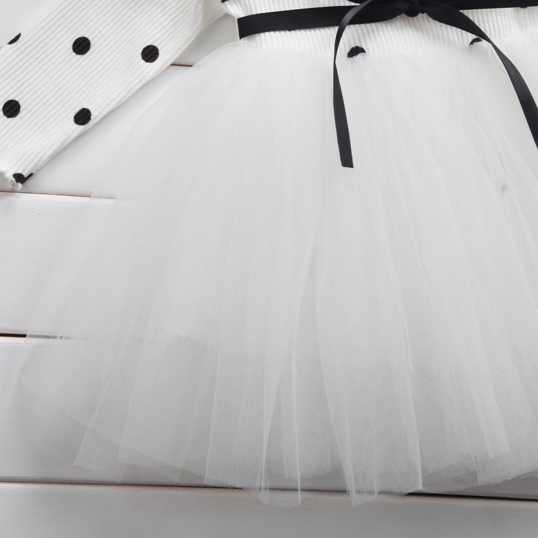 Baby Girls Spring Winter Long Sleeve Tutu Lace Dresses Infantil Newborn 1st Birthday Party Clothes Christening Gown Casual Wear free delivery