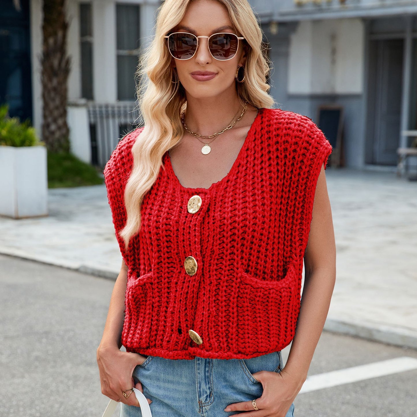 A Women's V-neck Three-button Sleeveless Cardigan free delivery