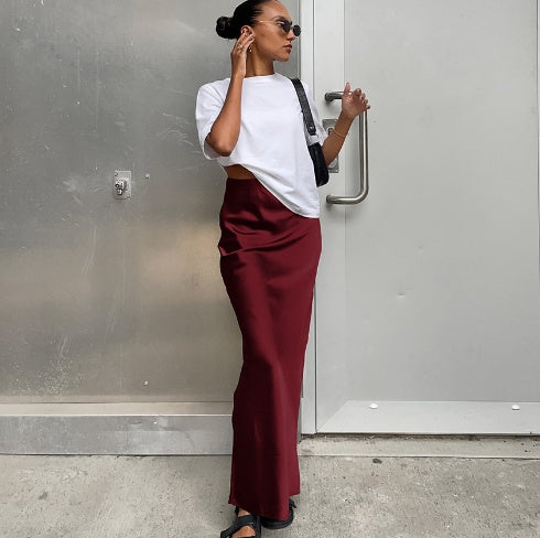 A Women's Faux Acetate Satin Black Half Skirt Women's French Commuter Satin Draped Fishtail Dress Long Skirt free delivery