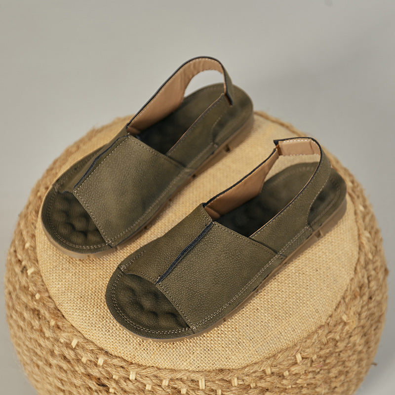 A Women's Fashion Casual Flat Beach Shoes free delivery