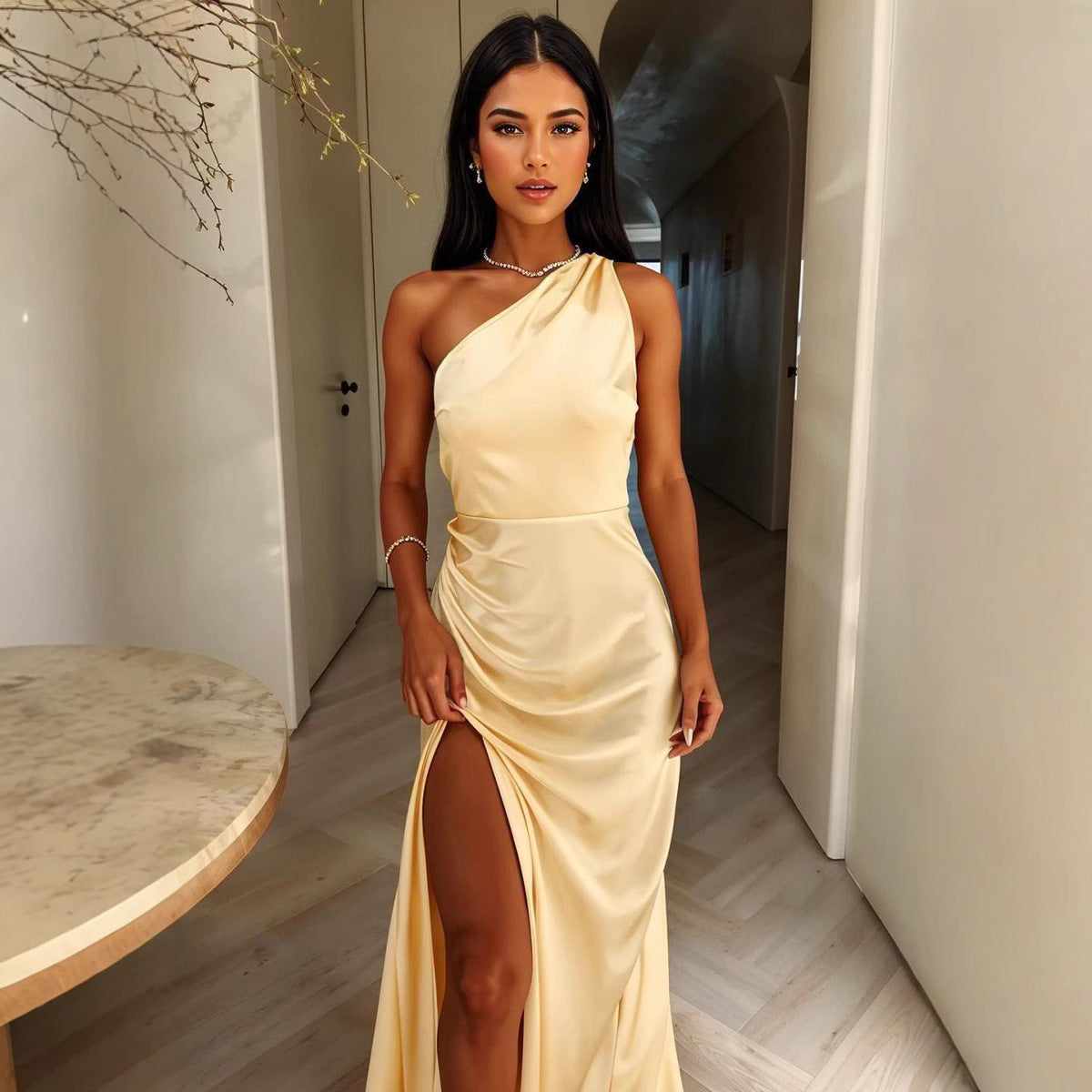 A Women's Solid Color Graceful And Fashionable Dress free delivery
