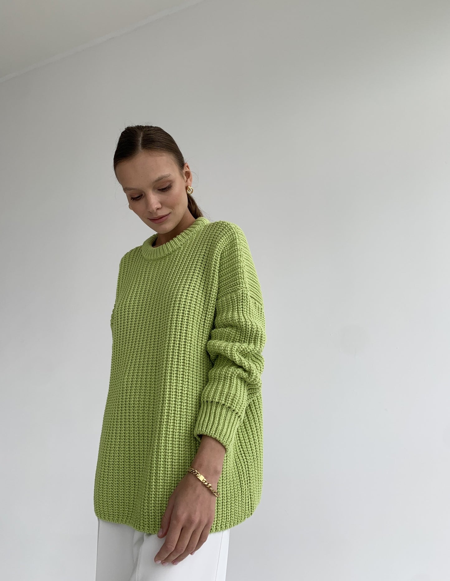 A Sweater Round Neck Loose Solid Color Sweater free delivery