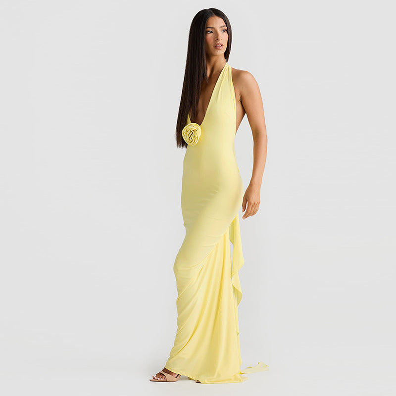 A Women's Bare Back Slim-fit Halter Dress free delivery