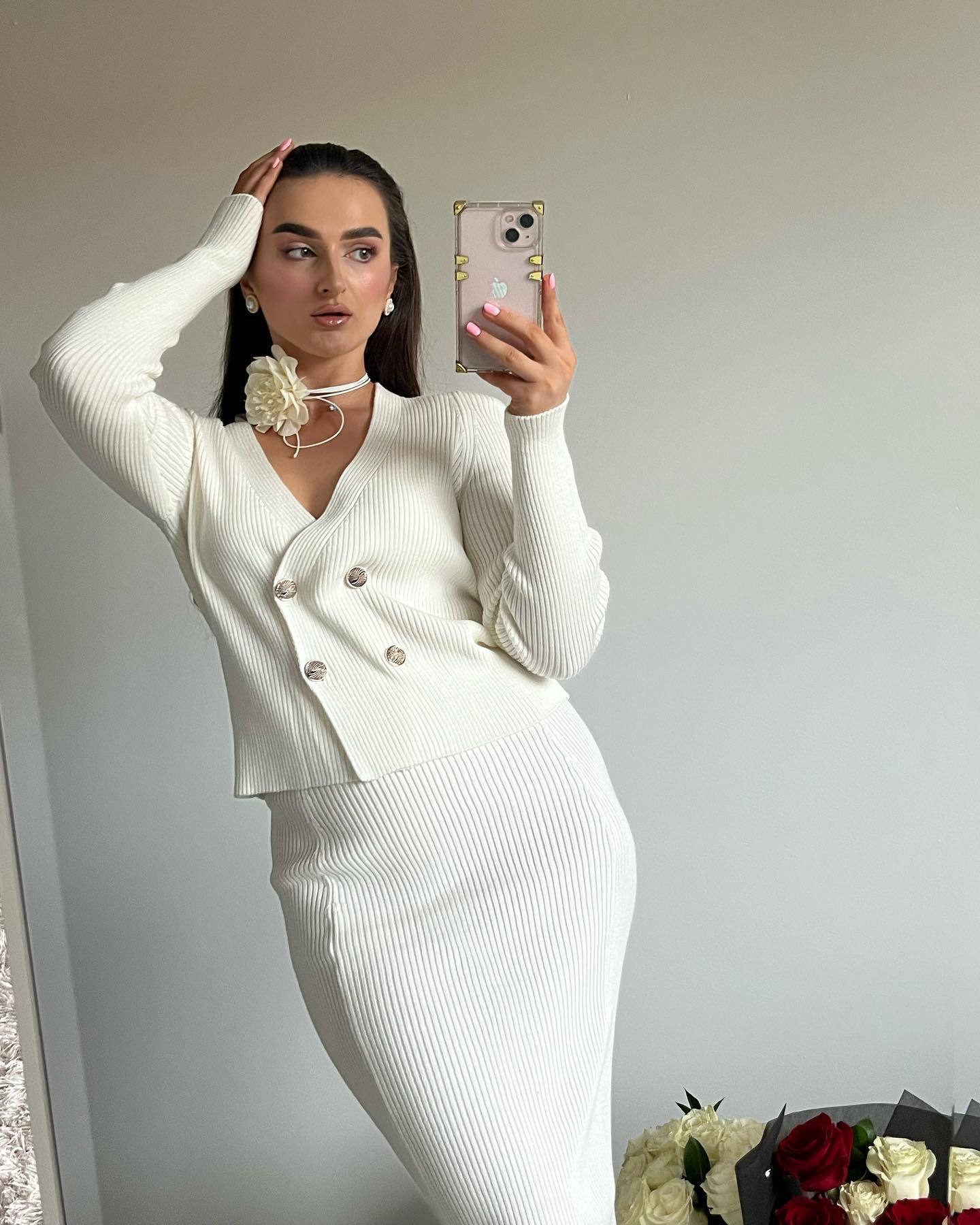 A Knitted Long Sleeve Sweater Women's Skirt free delivery