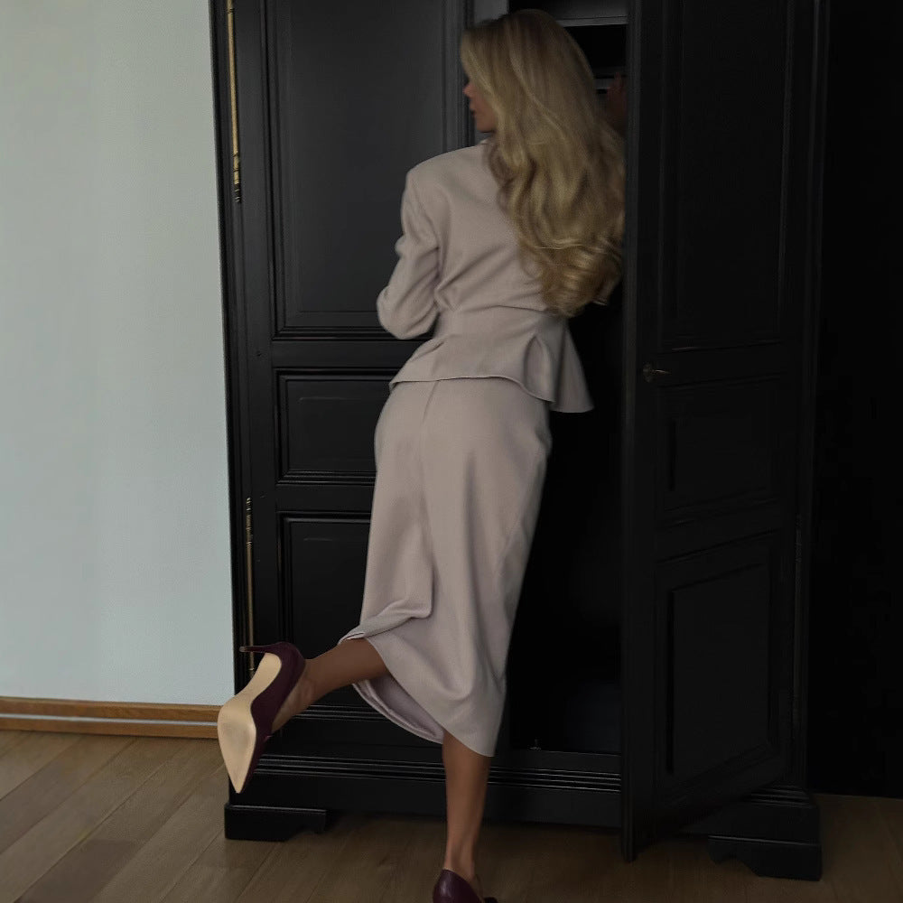 A New Fashion Waist-controlled Elegant Business Suit Coat Skirt free delivery