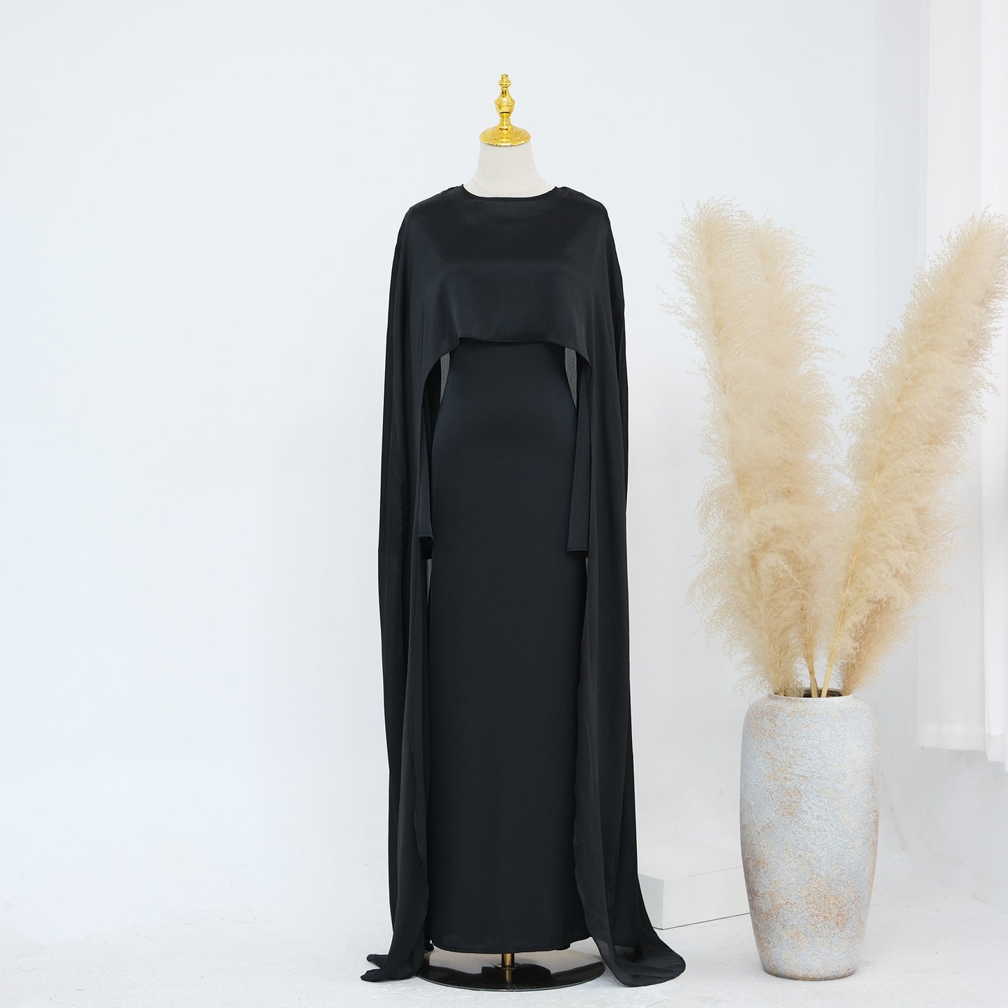 A Slim Waist Elegant Robe Two-piece Set free delivery