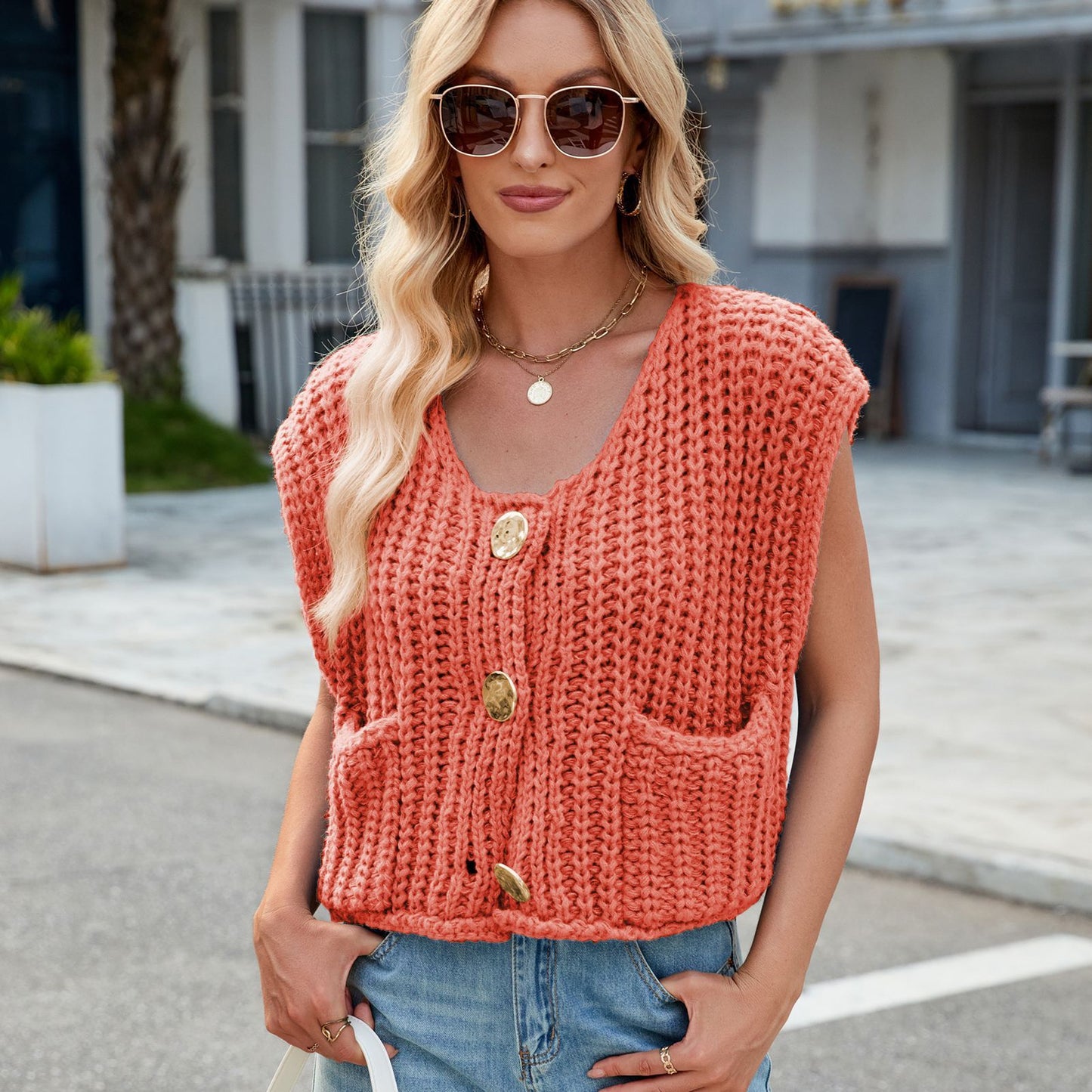 A Women's V-neck Three-button Sleeveless Cardigan free delivery