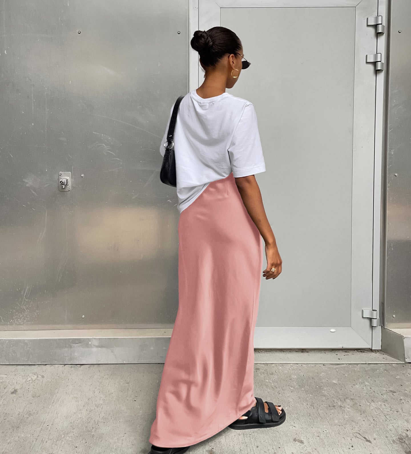 A Women's Faux Acetate Satin Black Half Skirt Women's French Commuter Satin Draped Fishtail Dress Long Skirt free delivery