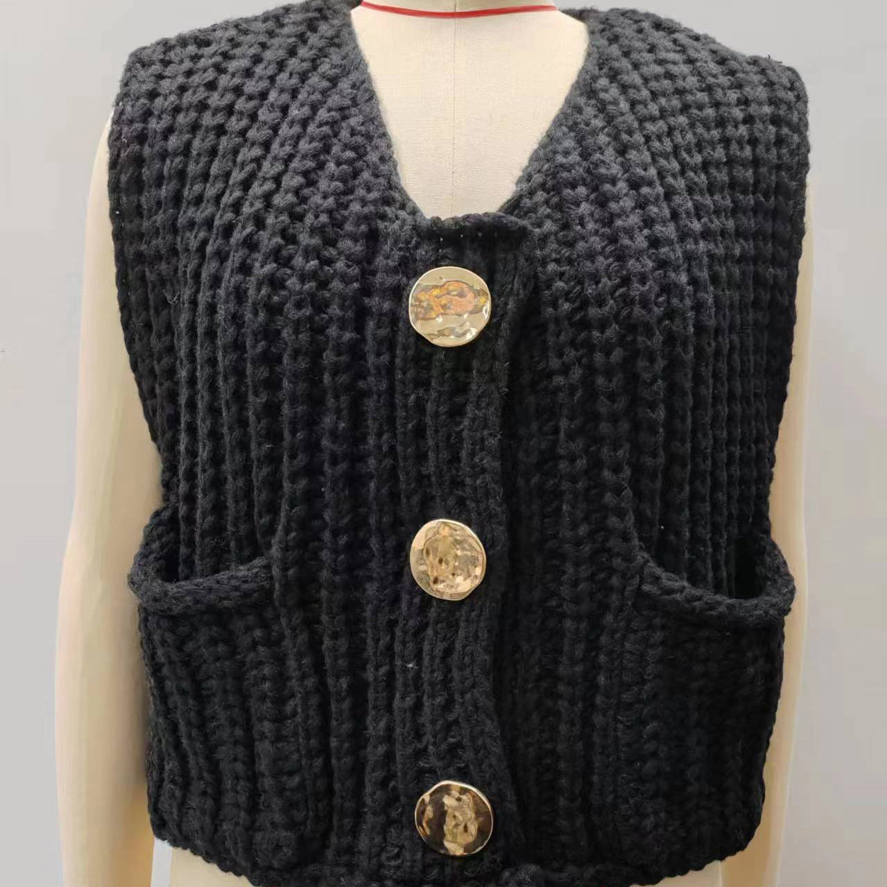 A Women's Pocket Sleeveless Short Knitted Cardigan Vest Shirt free delivery