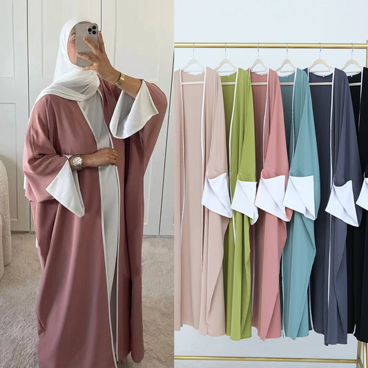 A Women's Fashion Color Contrast-side Cardigan Robe free delivery