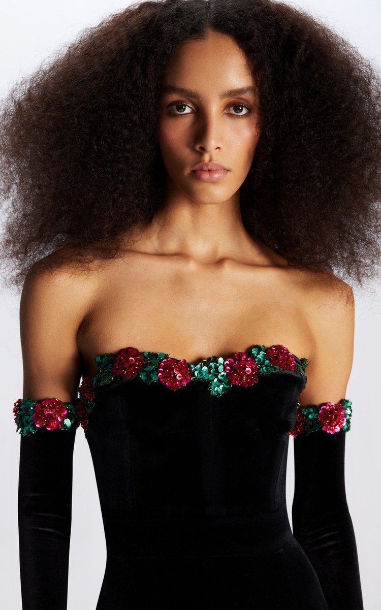 A Flower Sequin Lace Decoration Velvet Skirt free delivery