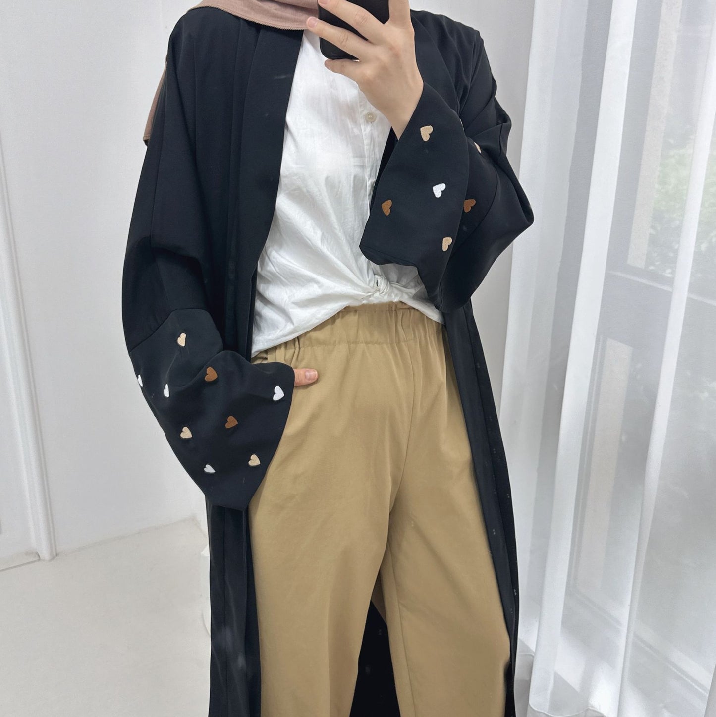 A Dubai Love Embroidered Elegant Cardigan Robe - Luxury Women's Fashion with Free Delivery