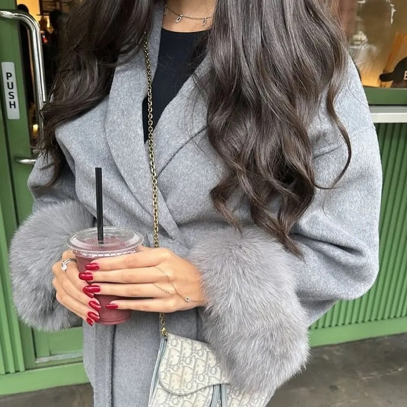 A Fur V-neck Lace-up French Woolen Coat free delivery