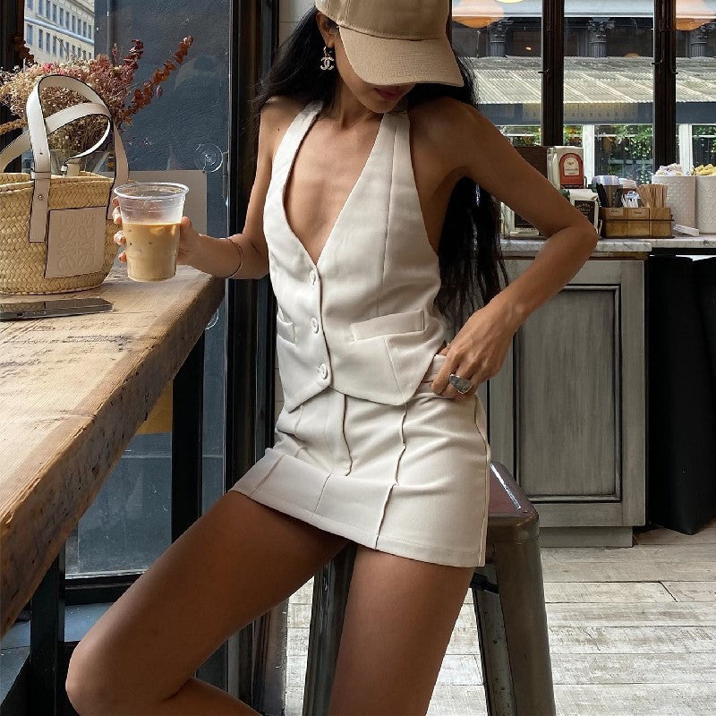 A Irregular V-neck Halterneck Vest Stitching Skirt Suit free delivery
